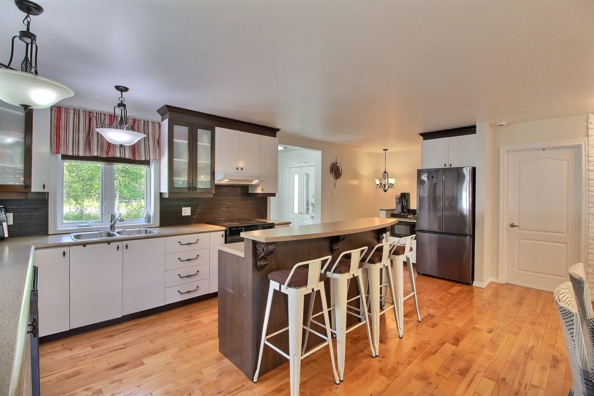 Kitchen - 7 Ch. Proulx, Val-D'Or, QC - Indoor Photo Showing Kitchen With Double Sink