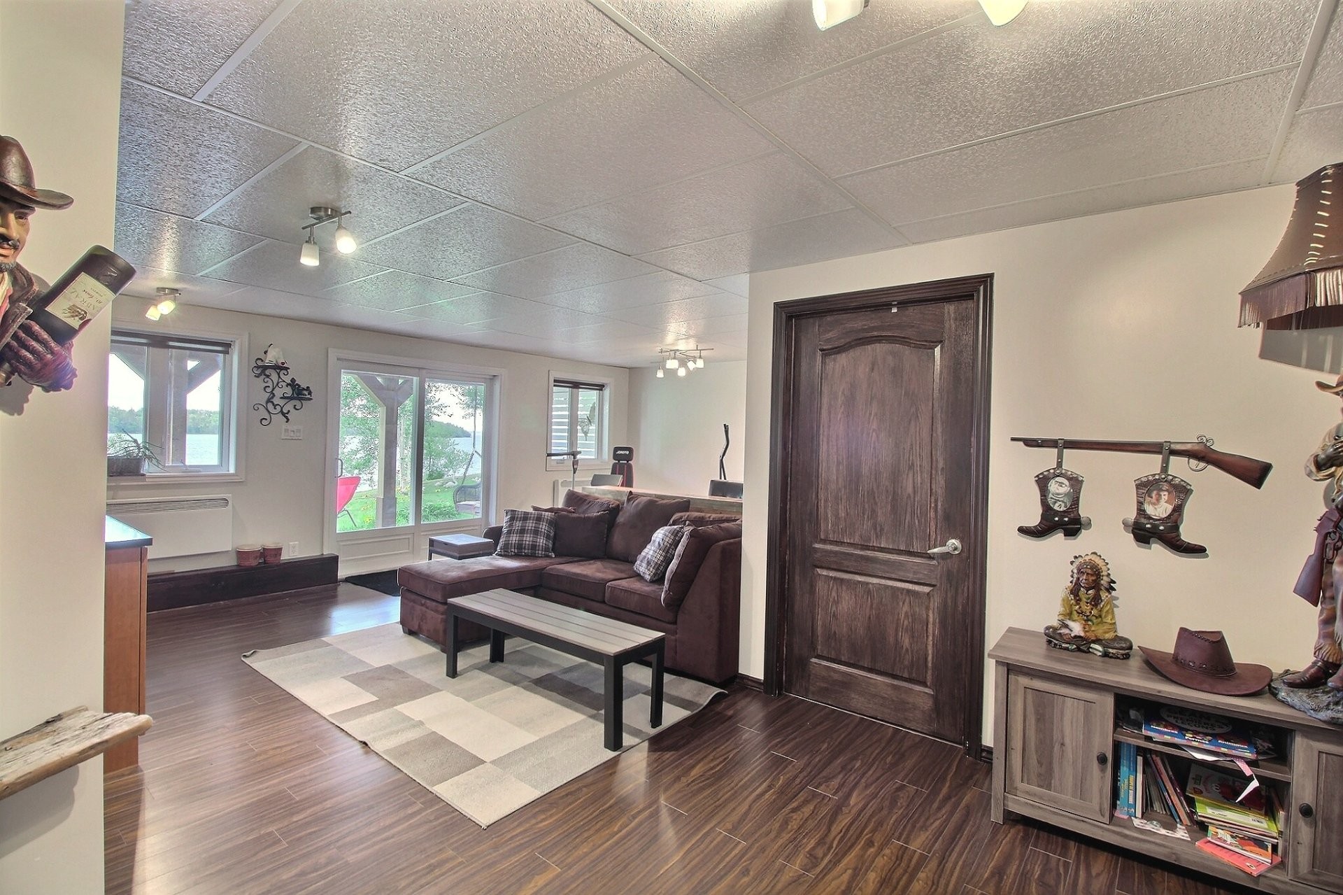 Family Room - 7 Ch. Proulx, Val-D'Or, QC - Indoor