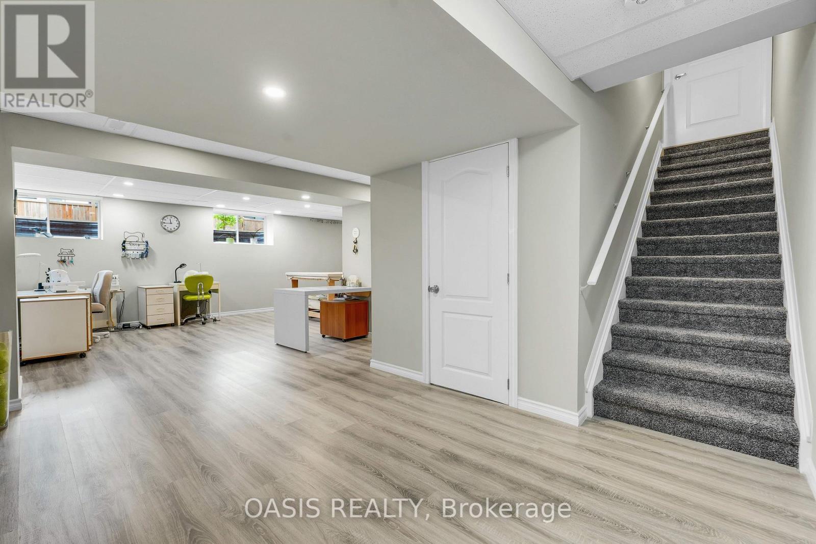 80 Lantern Road, Ottawa, ON - Indoor Photo Showing Other Room