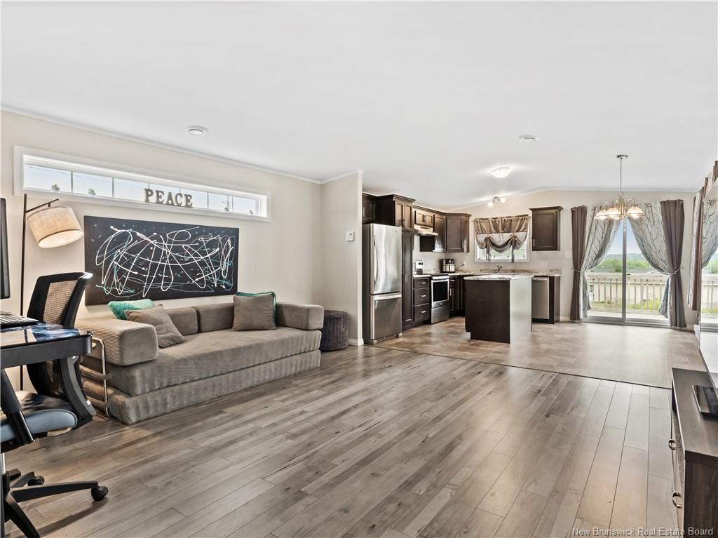 14 Telex, Dieppe, NB
