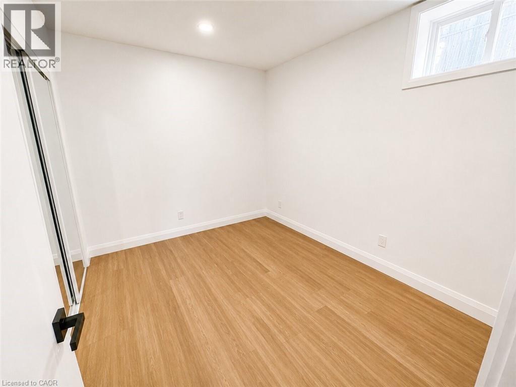 17 White Avenue Unit# 1 Gs, North York, ON - Indoor Photo Showing Other Room