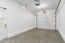 Garage - 