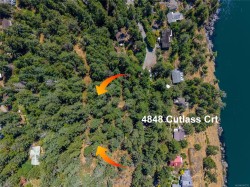 4848 Cutlass Crt Pender Island, BC V0N 2M2