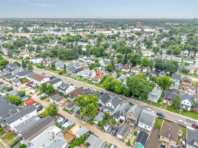 264 Union Ave, Winnipeg, MB - Outdoor With View