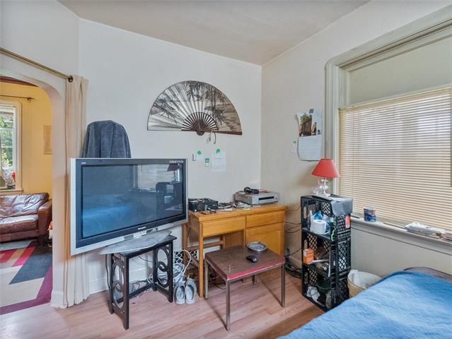 264 Union Ave, Winnipeg, MB - Indoor Photo Showing Bedroom