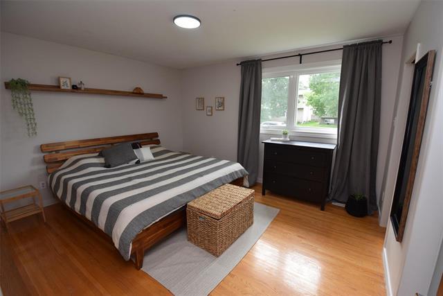 73 Holt Dr, Winnipeg, MB - Indoor Photo Showing Bedroom