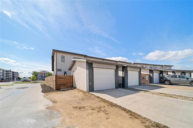 47 Highwater Path, Winnipeg, MB - Outdoor