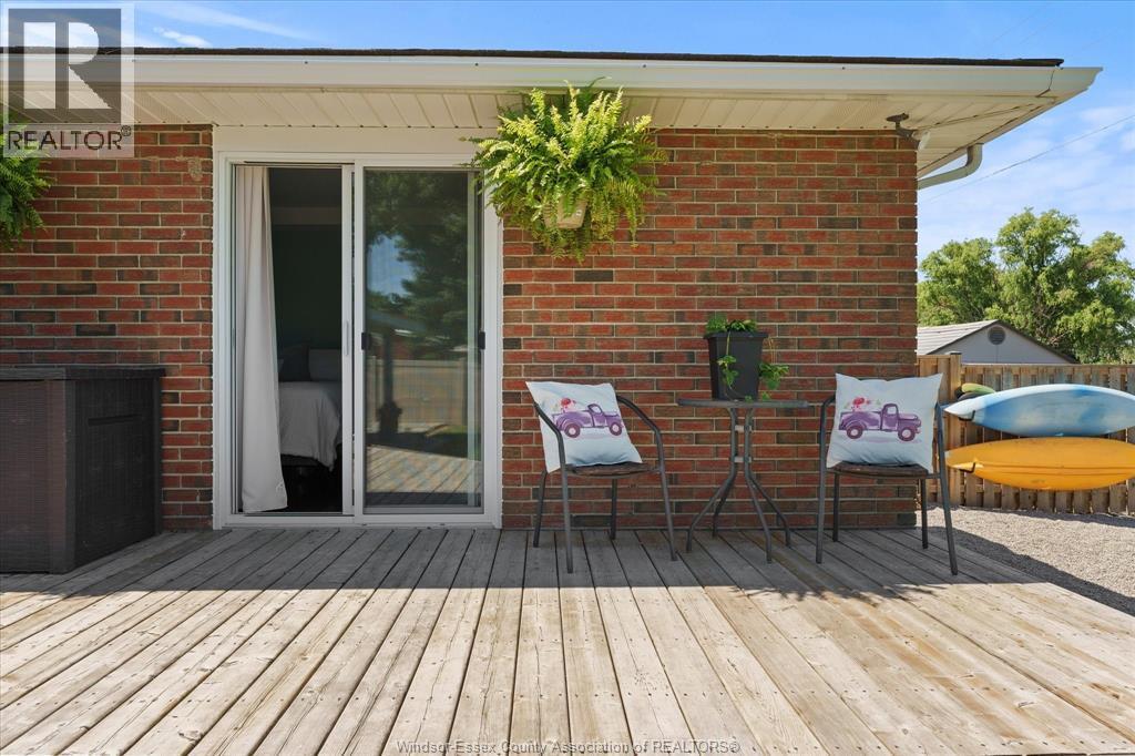 561 County Rd 2, Lakeshore, ON - Outdoor With Deck Patio Veranda With Exterior