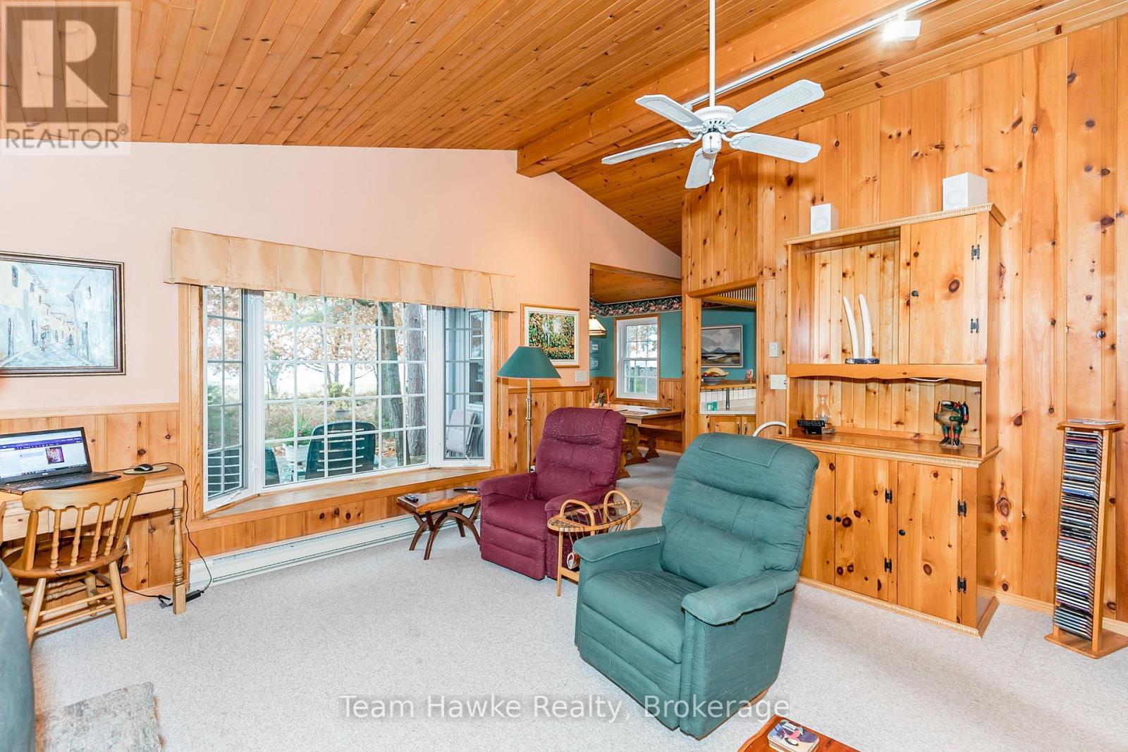 20 Scott Lane, Tiny, ON - Indoor