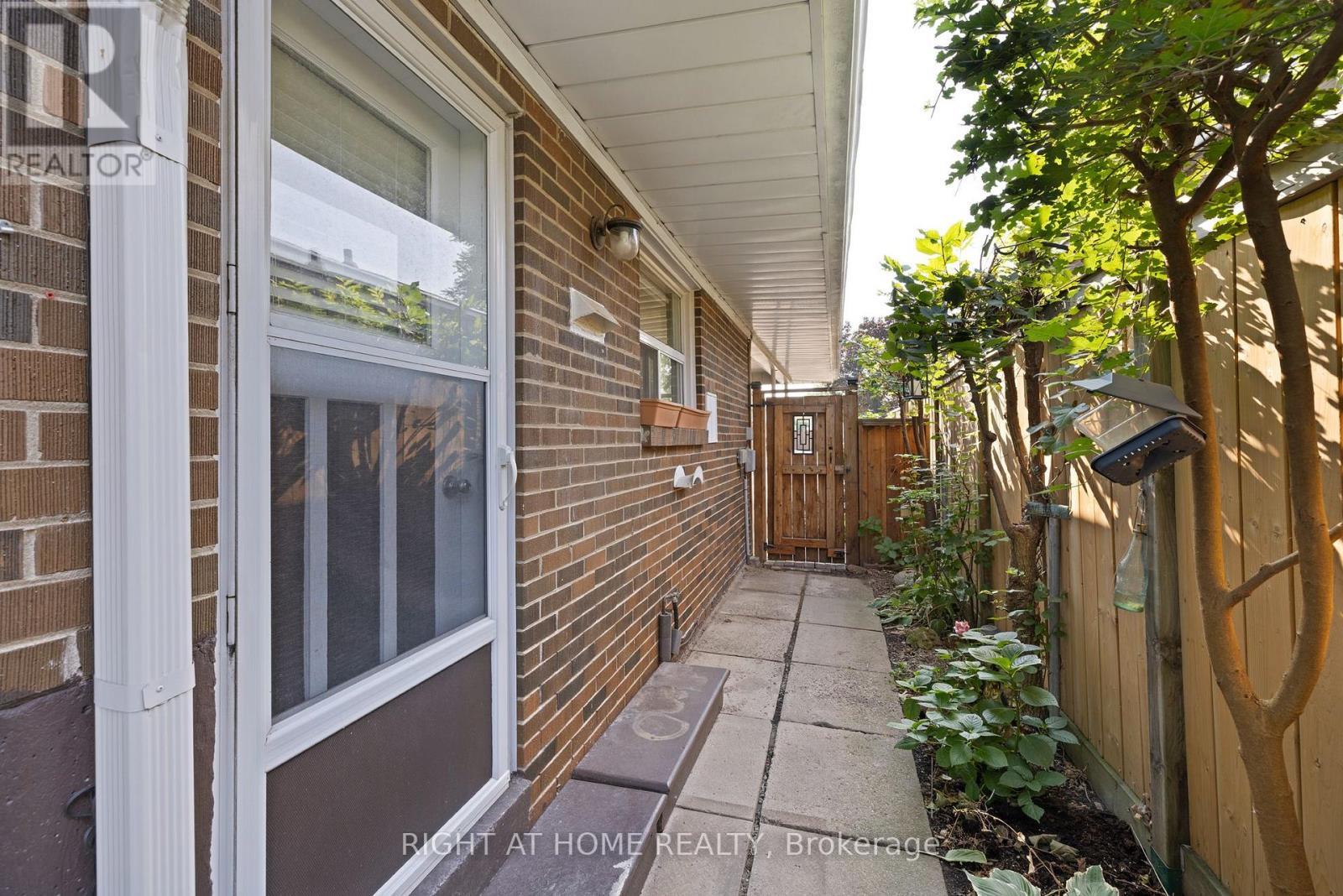 Side Entrance To Basement - 1147 Saturnia Crescent, Mississauga, ON - Outdoor With Exterior