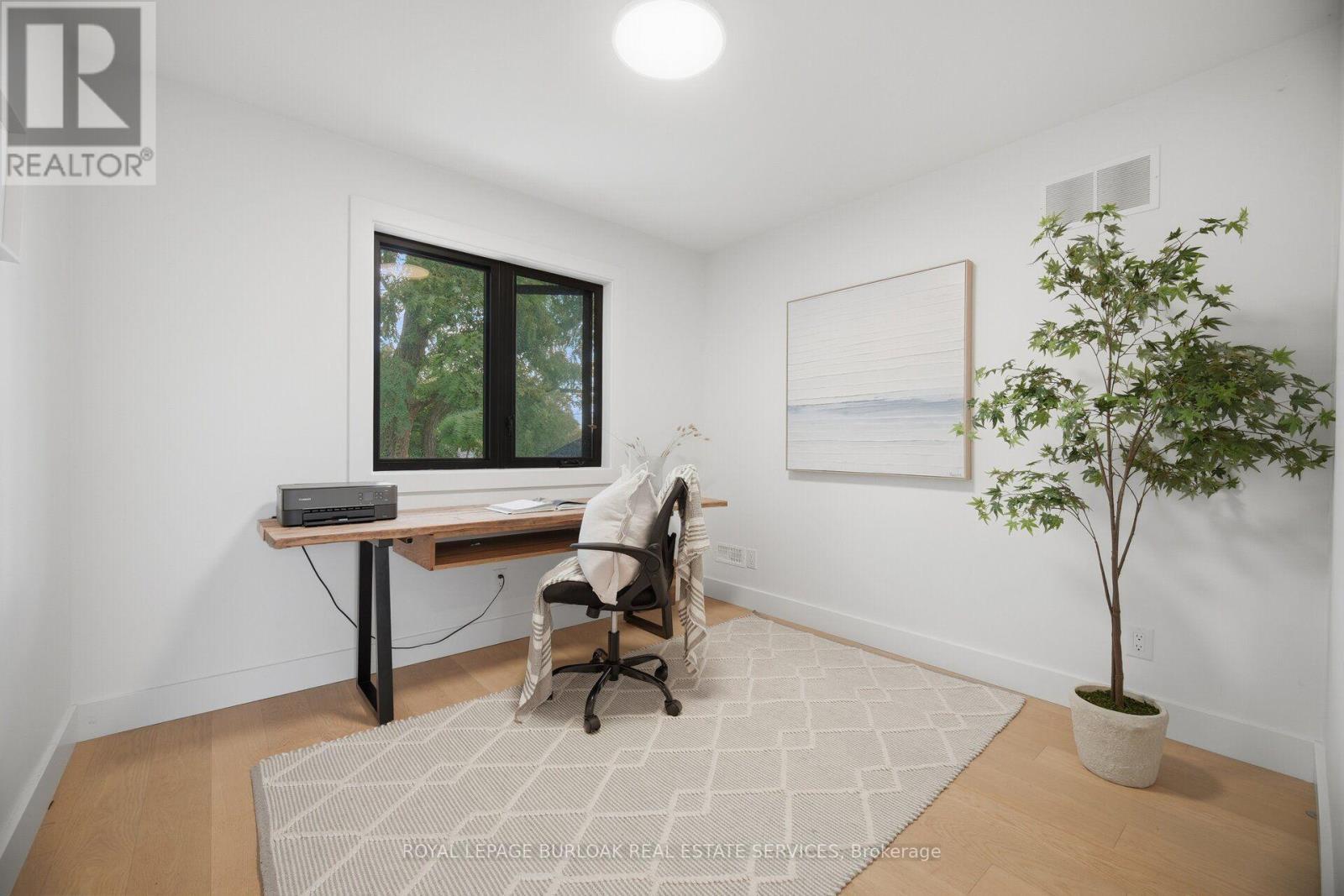 5216 Alton Road, Burlington, ON - Indoor Photo Showing Office