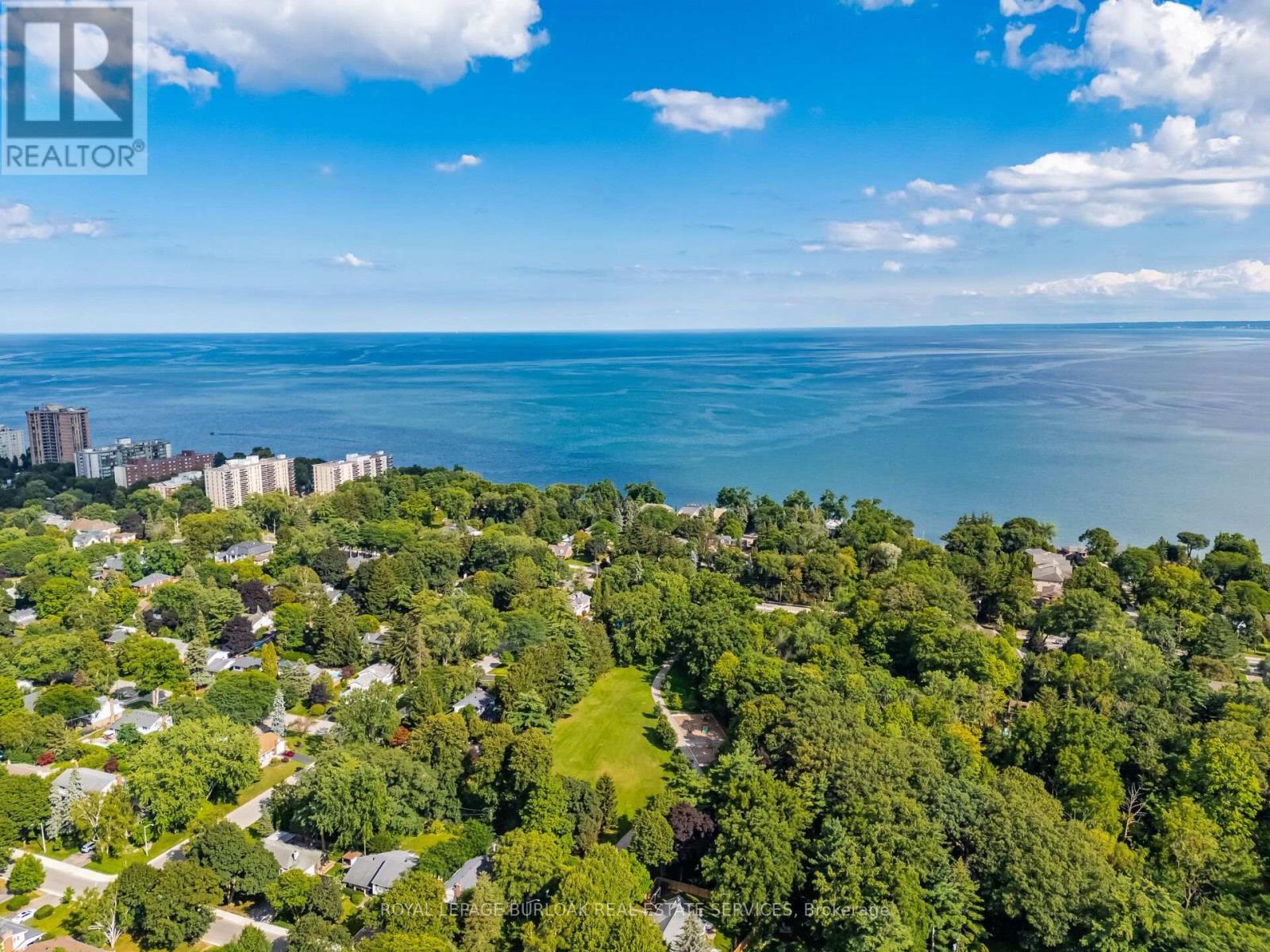 5216 Alton Road, Burlington, ON - Outdoor With Body Of Water With View