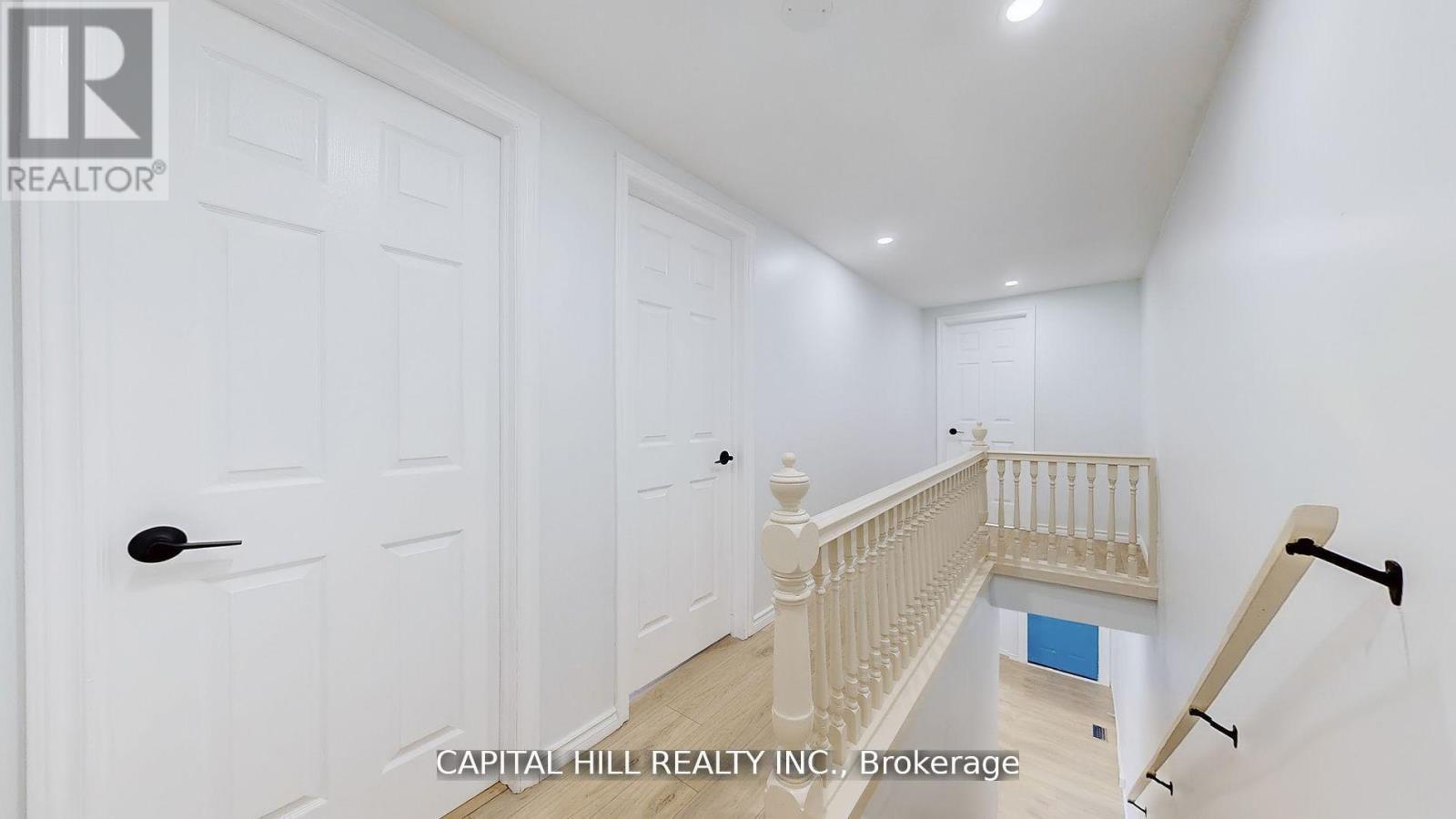 160 Picton Street E, Hamilton, ON - Indoor Photo Showing Other Room