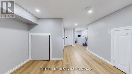 160 Picton Street E, Hamilton, ON - Indoor Photo Showing Other Room