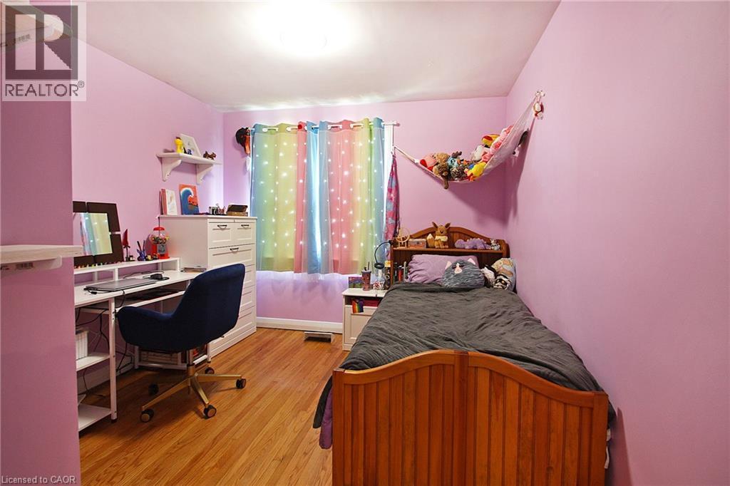 7 Lampton Place, Hamilton, ON - Indoor