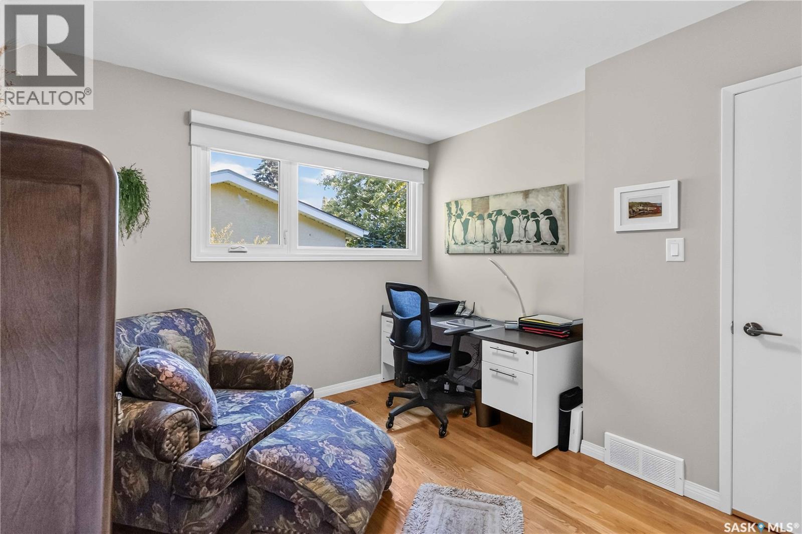 1415 Park Avenue, Saskatoon, SK - Indoor