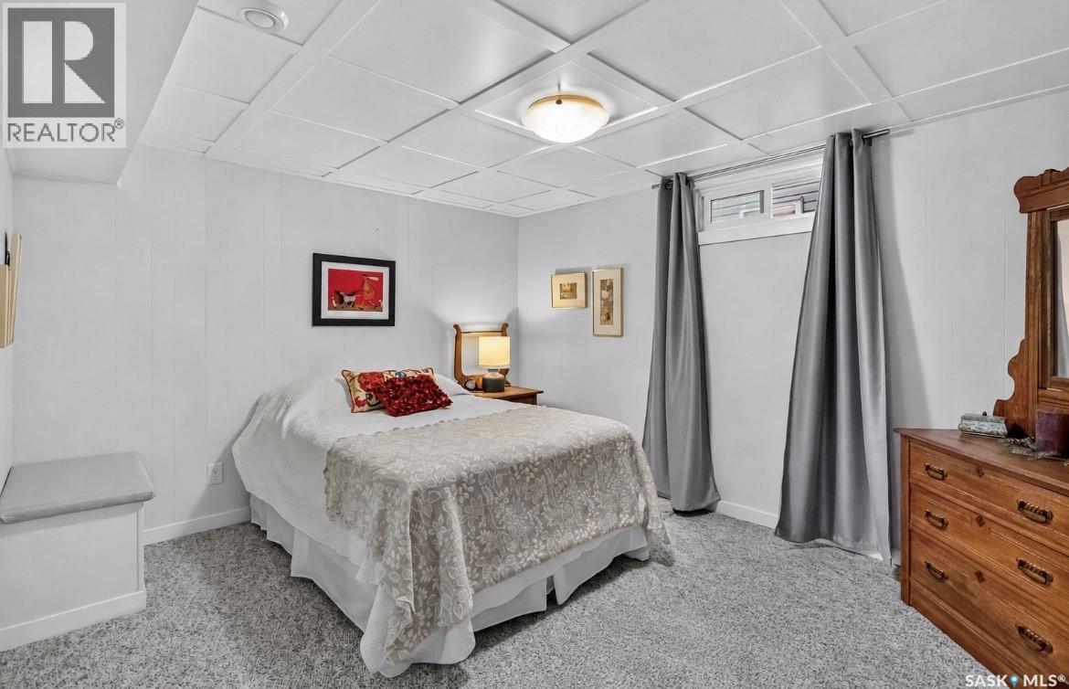 1415 Park Avenue, Saskatoon, SK - Indoor Photo Showing Bedroom