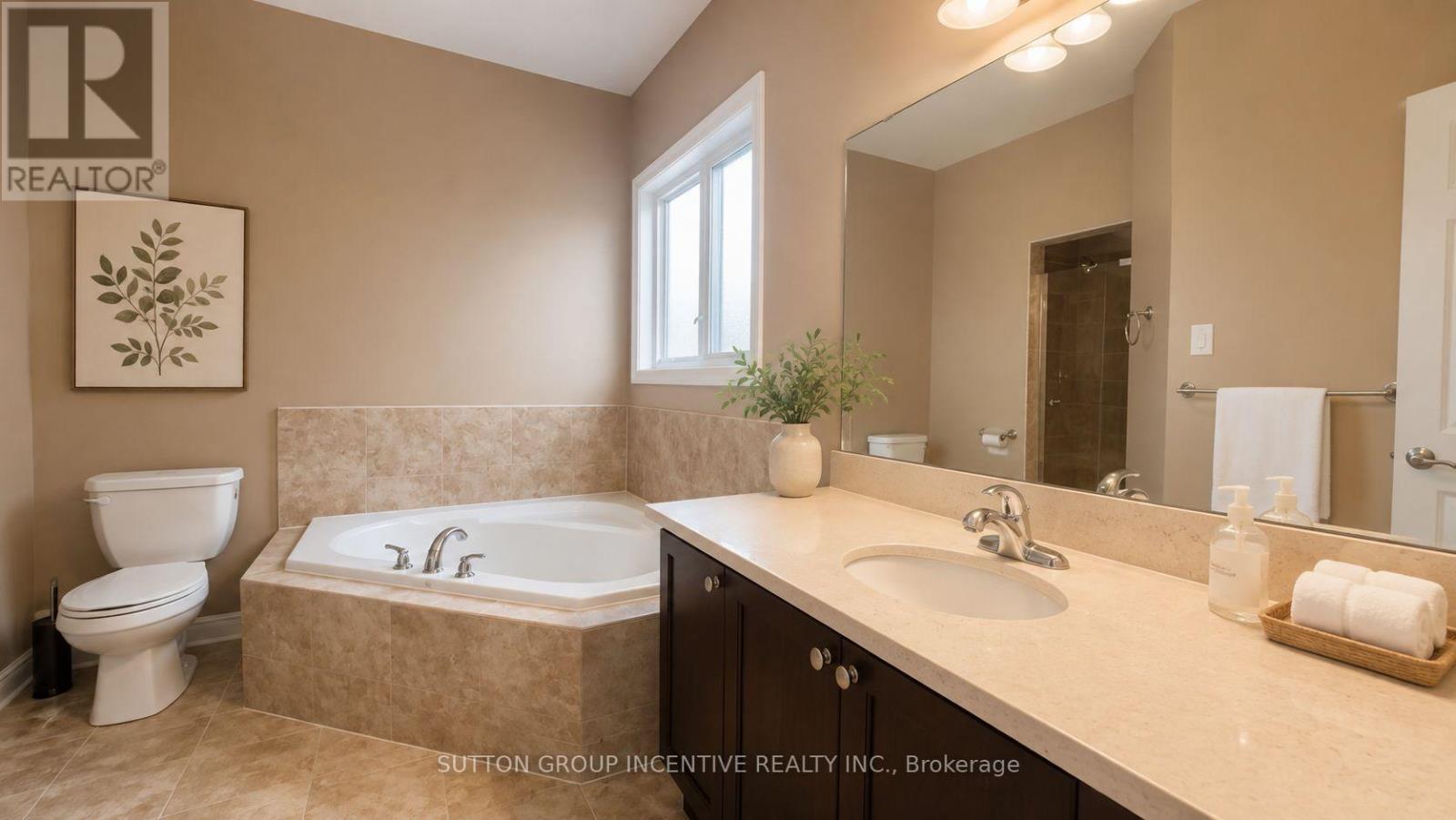48 Riverwalk Place, Midland, ON - Indoor Photo Showing Bathroom