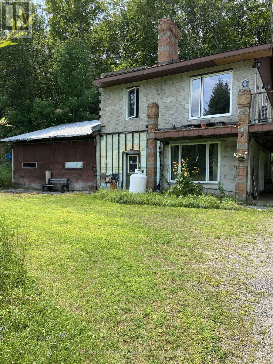 21 Ferndale Road, Muskoka Lakes (Medora), ON - Outdoor