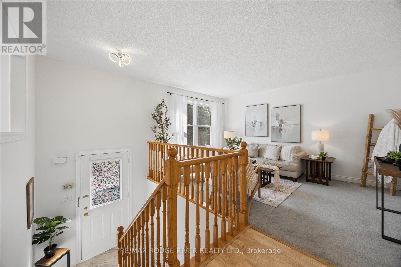 45 Mccrimmon Crescent, Clarington, ON - Indoor Photo Showing Other Room