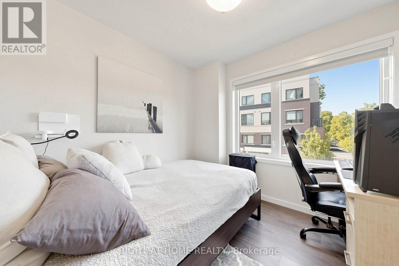 75 - 400 Alex Garner Circle, Aurora, ON - Indoor Photo Showing Bedroom