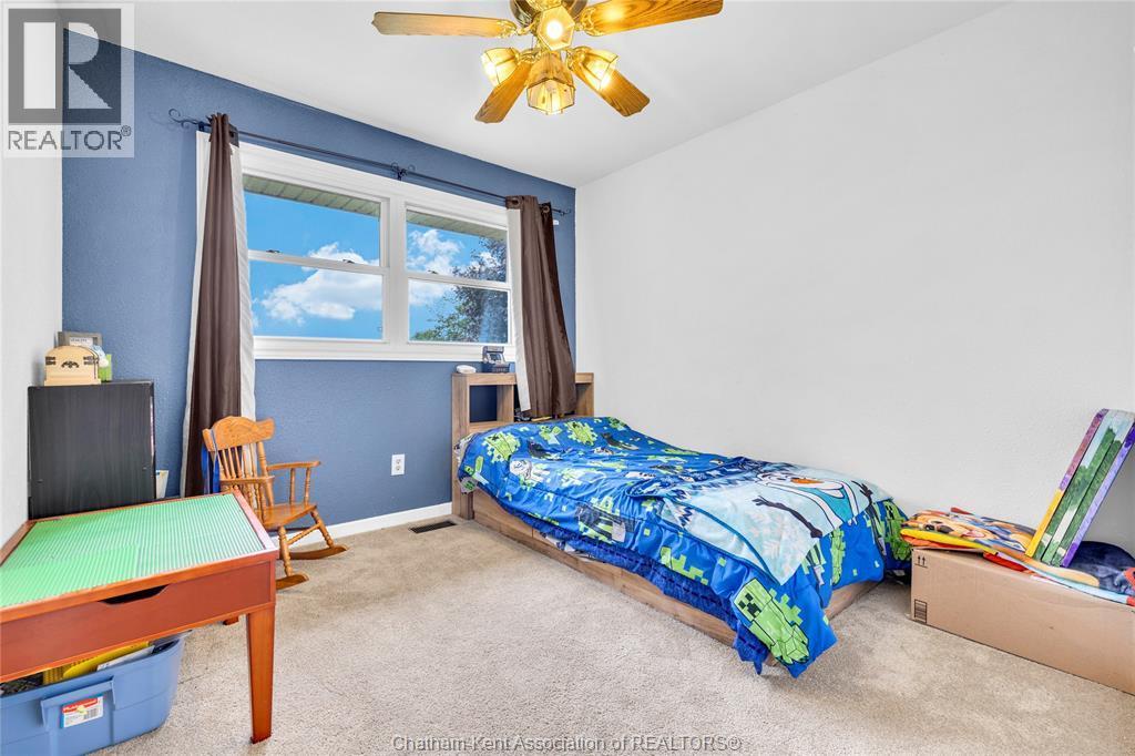9745 Eberts Line, Chatham-Kent, ON - Indoor Photo Showing Bedroom