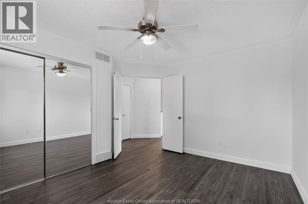 828 Michael Drive, Tecumseh, ON - Indoor Photo Showing Other Room