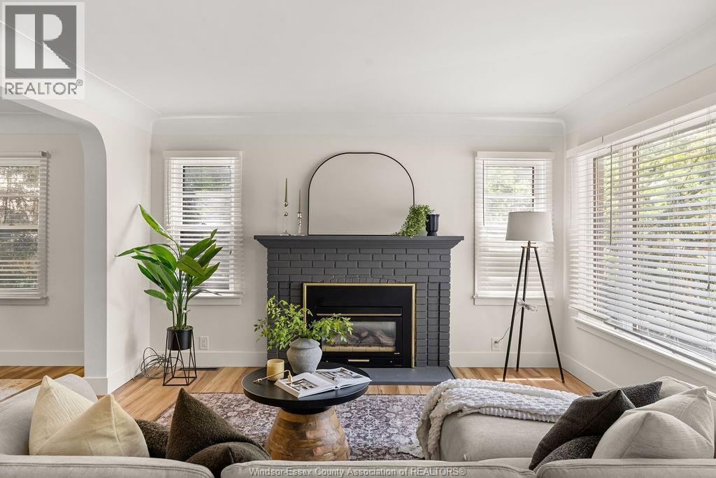 2594 Buckingham, Windsor, ON - Indoor Photo Showing Living Room With Fireplace