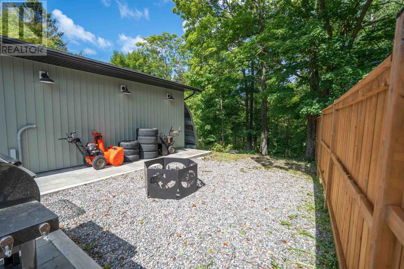 69 Grandview Ave, Sault Ste. Marie, ON - Outdoor With Deck Patio Veranda