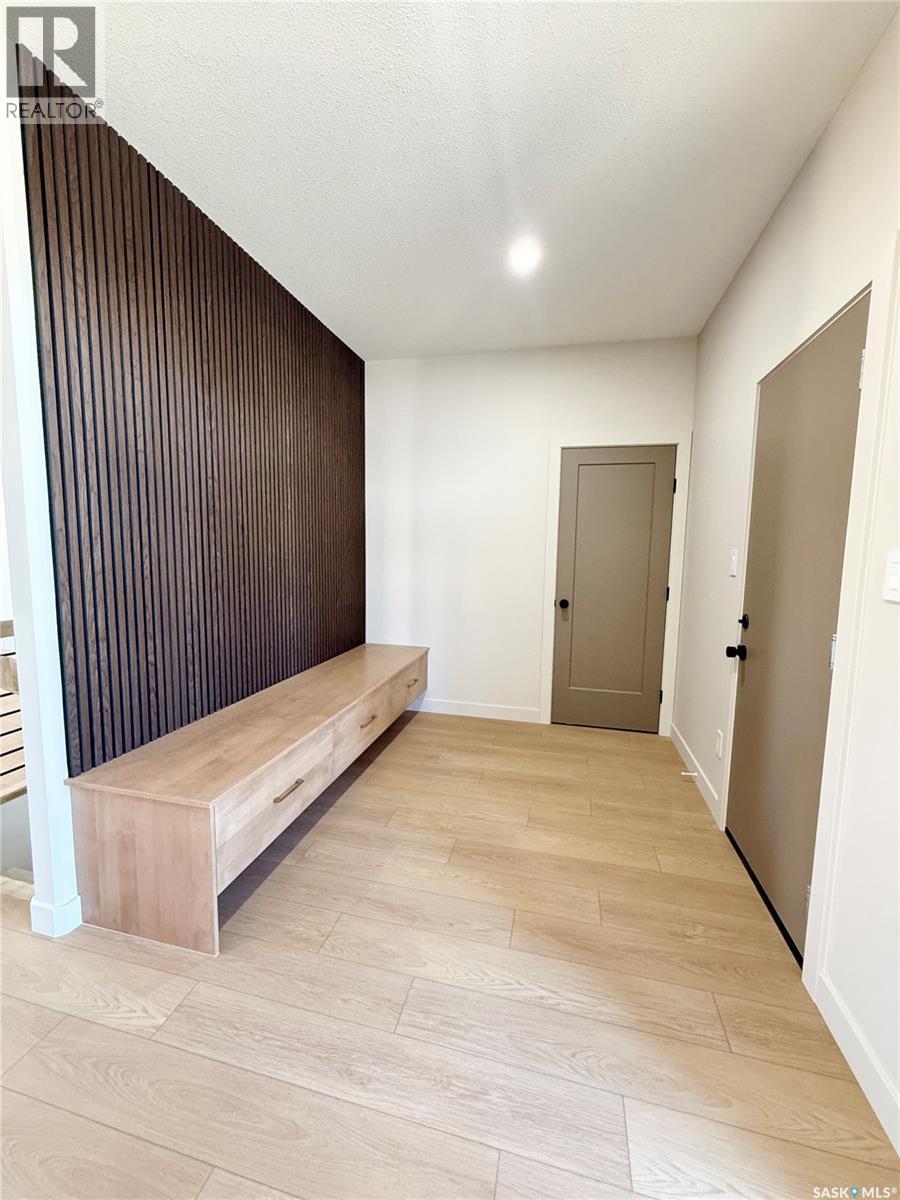 161 Delaet Drive, Weyburn, SK - Indoor Photo Showing Other Room