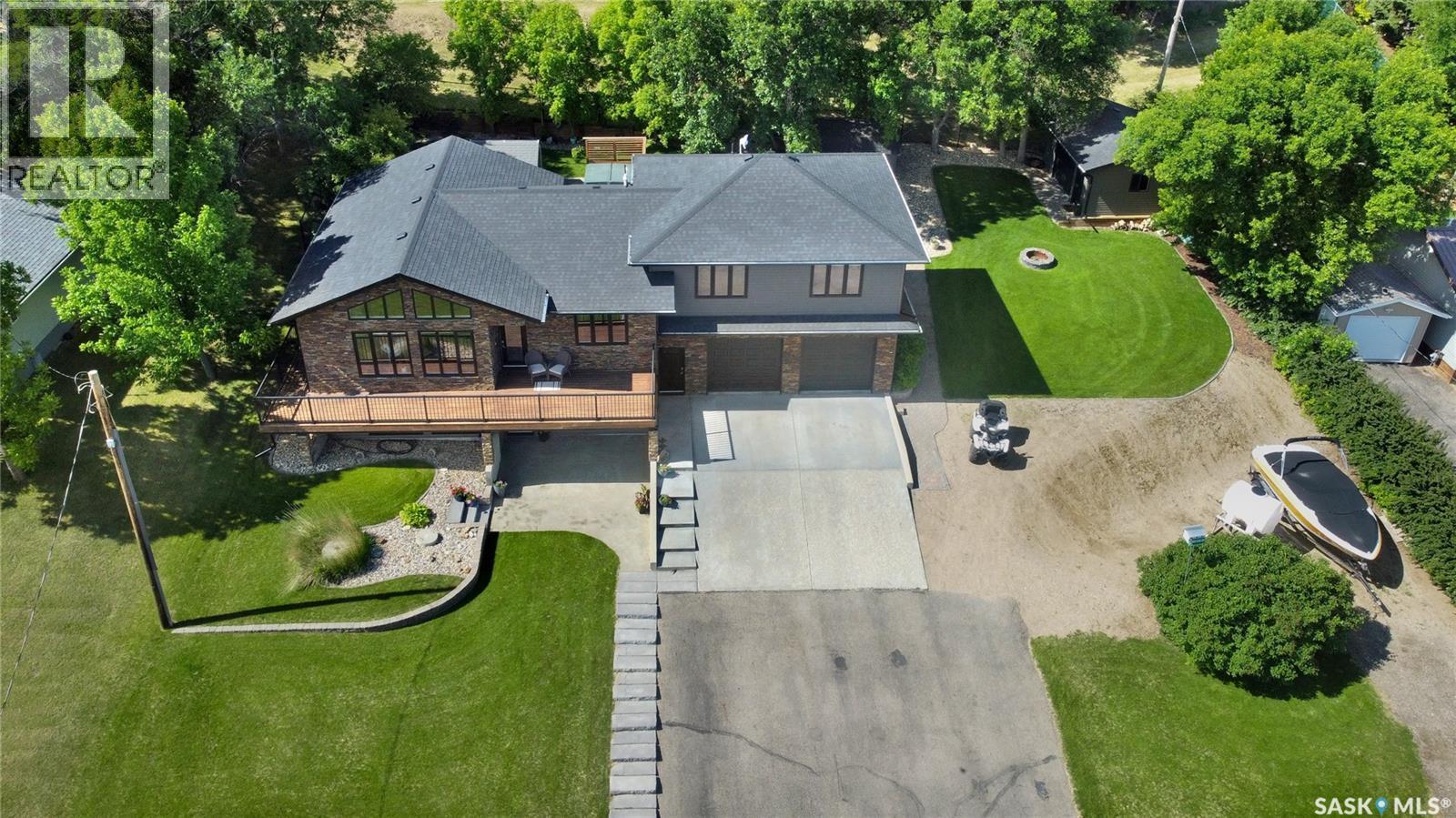 507 Tatanka Drive, Buffalo Pound Lake, SK - Outdoor With Deck Patio Veranda