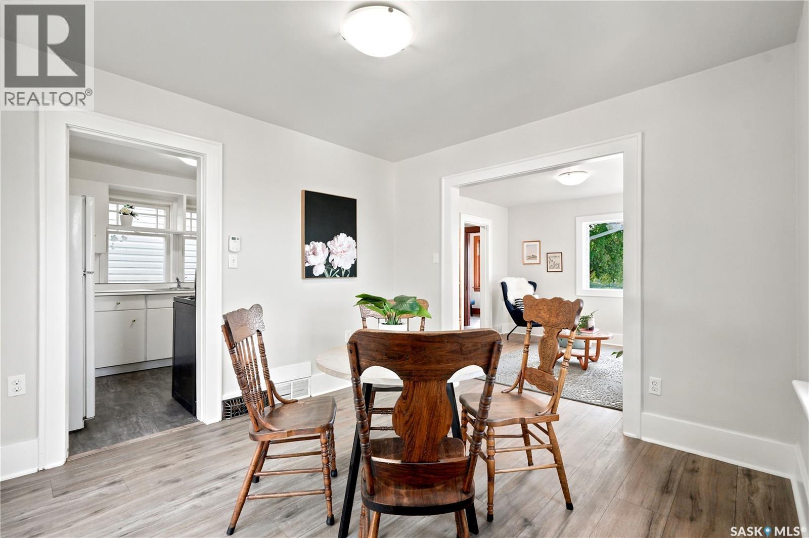 1117 Kilburn Avenue, Saskatoon, SK - Indoor Photo Showing Dining Room
