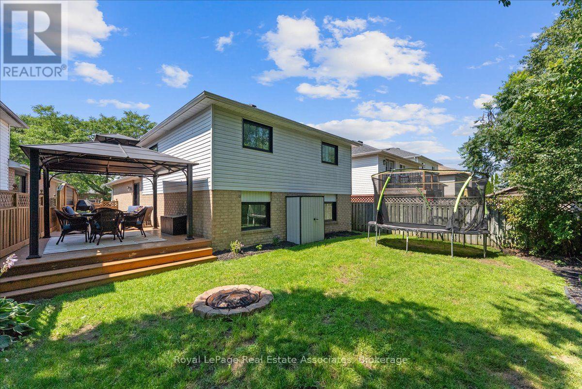 1464 Trowbridge Drive, Oshawa, ON - Outdoor With Deck Patio Veranda