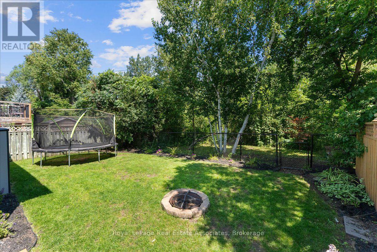 1464 Trowbridge Drive, Oshawa, ON - Outdoor