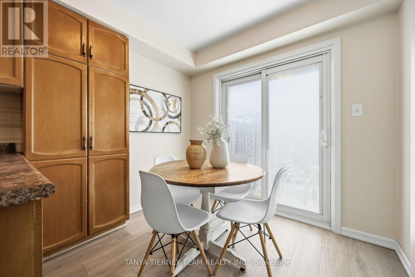 60 Pidduck Street, Clarington, ON - Indoor Photo Showing Dining Room