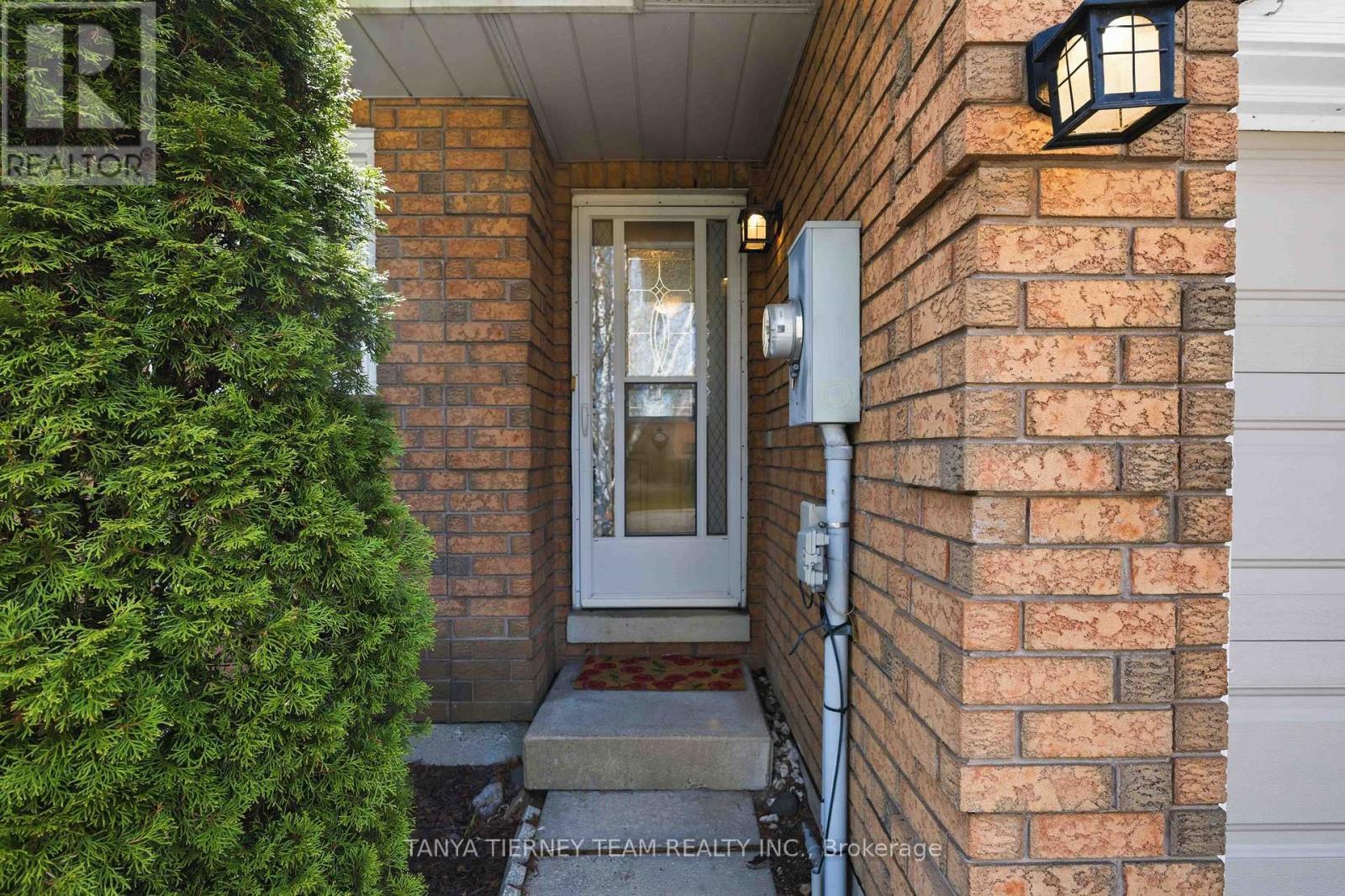 60 Pidduck Street, Clarington, ON - Outdoor With Exterior