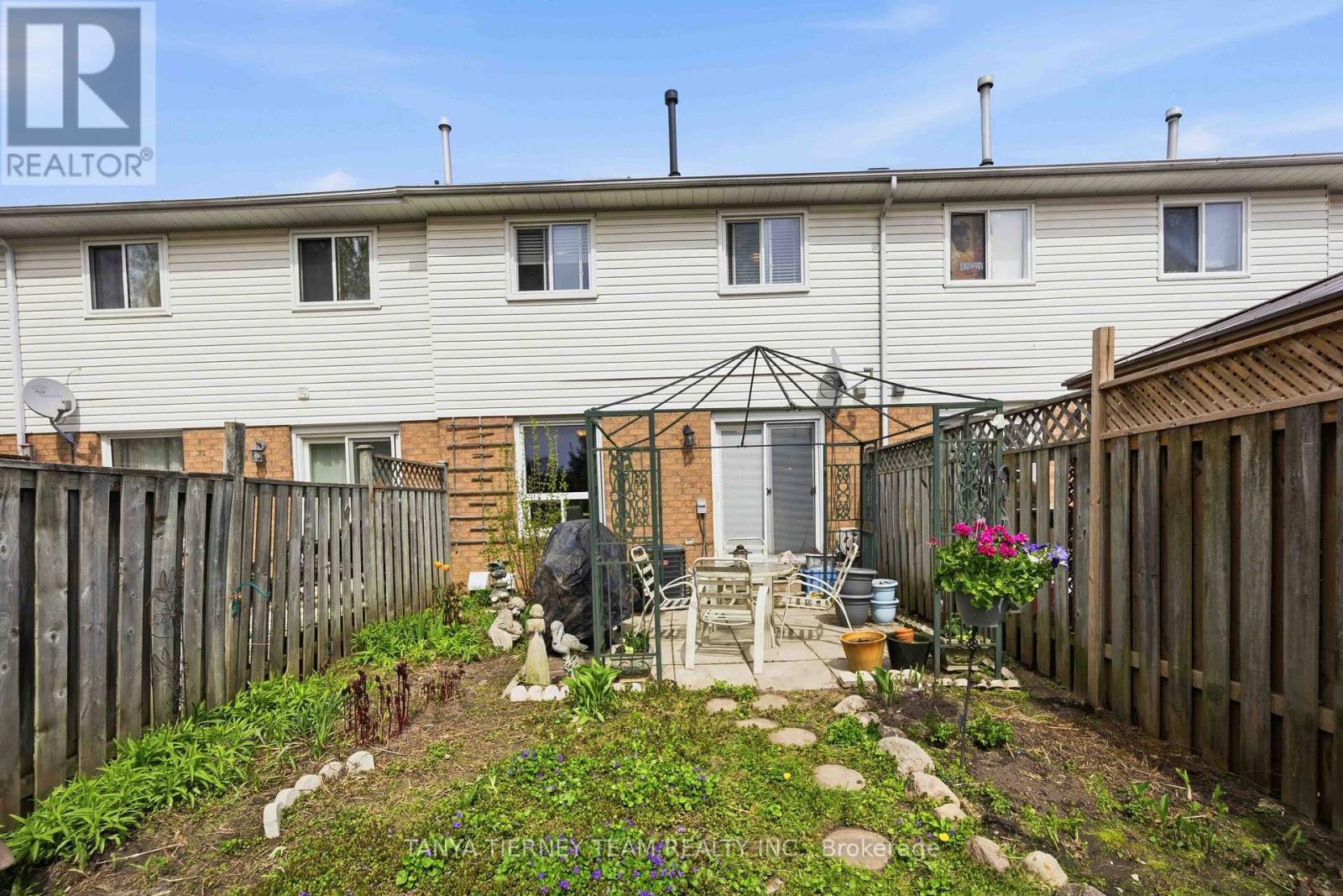 60 Pidduck Street, Clarington, ON - Outdoor With Exterior
