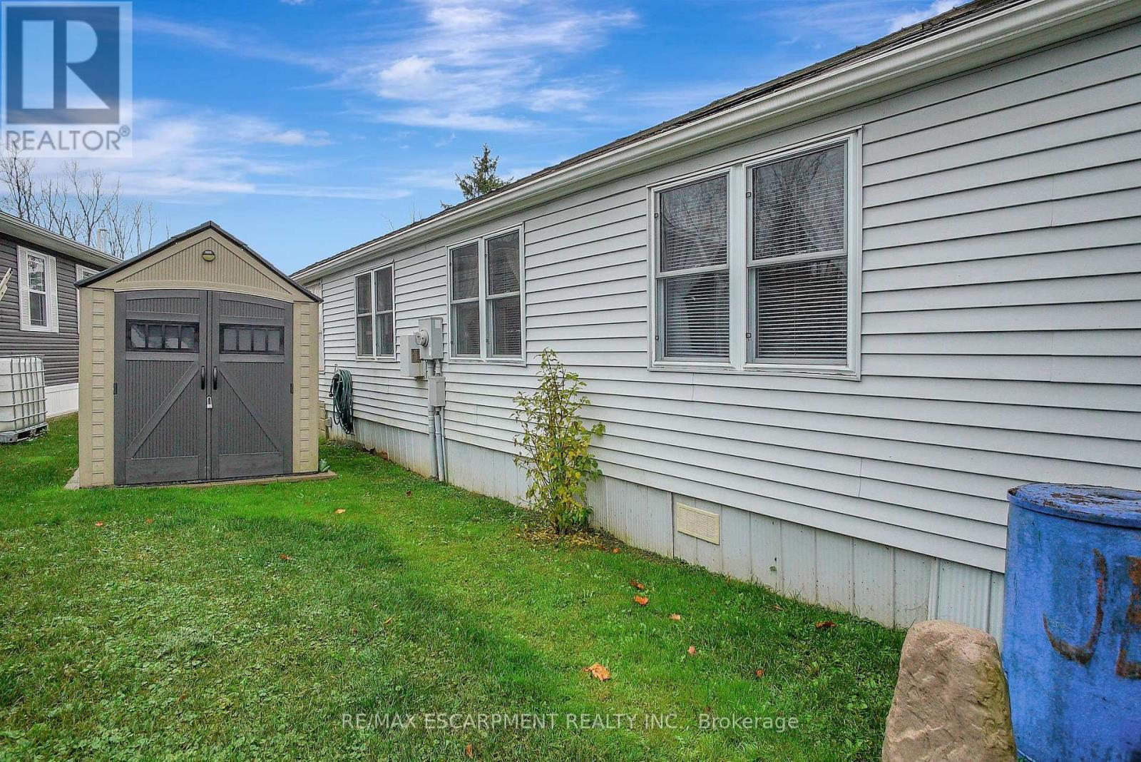1A - 1429 Sheffield Road, Hamilton, ON - Outdoor