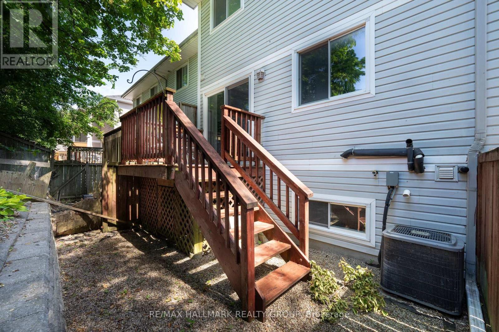 3 Seth Private, Ottawa, ON - Outdoor With Exterior