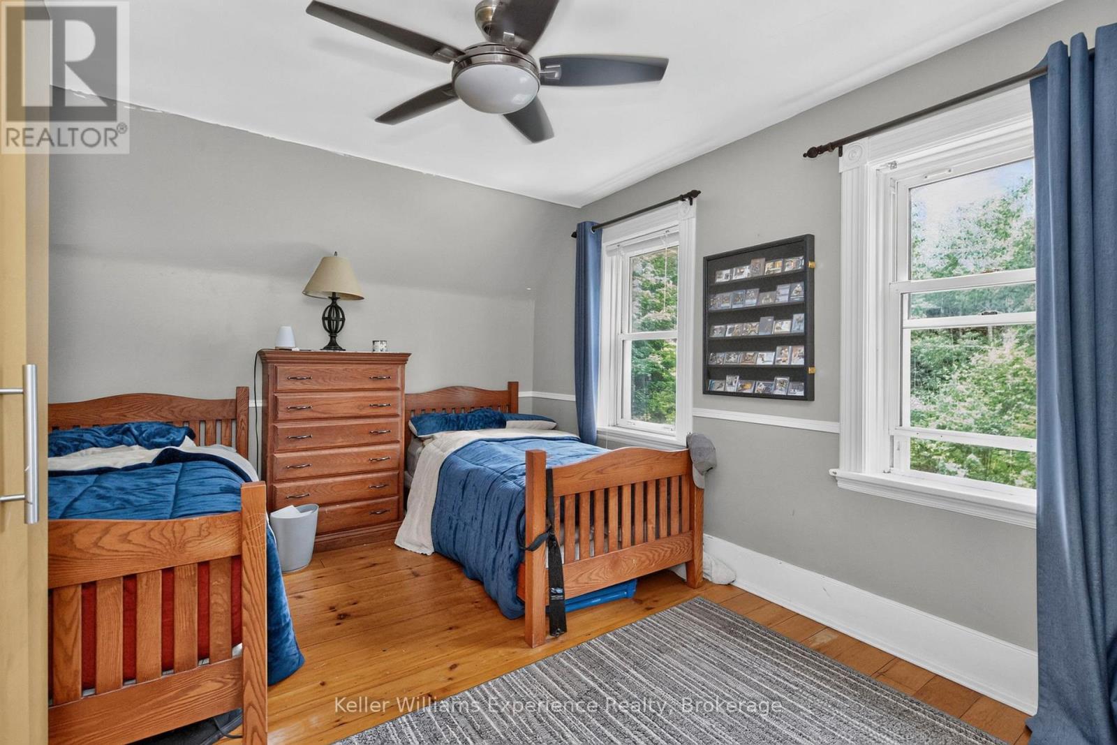 3744 Flos 4 Road W, Springwater, ON - Indoor Photo Showing Bedroom