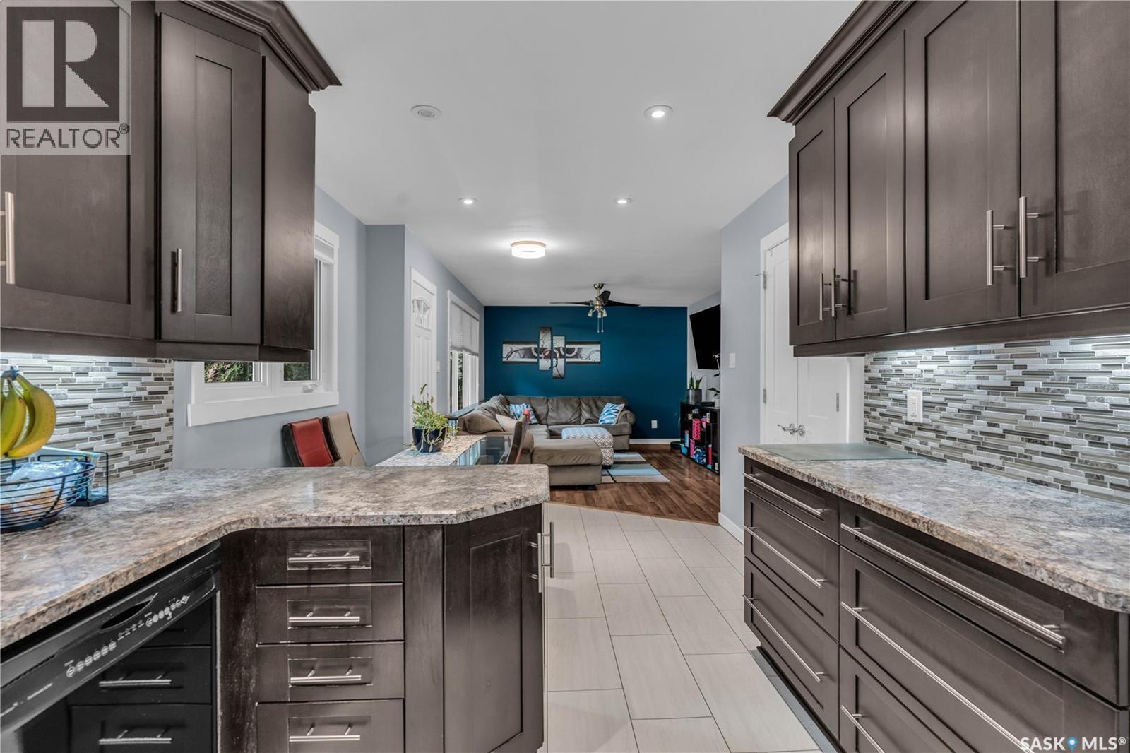 26 Fyfe Street, Regina, SK - Indoor Photo Showing Kitchen