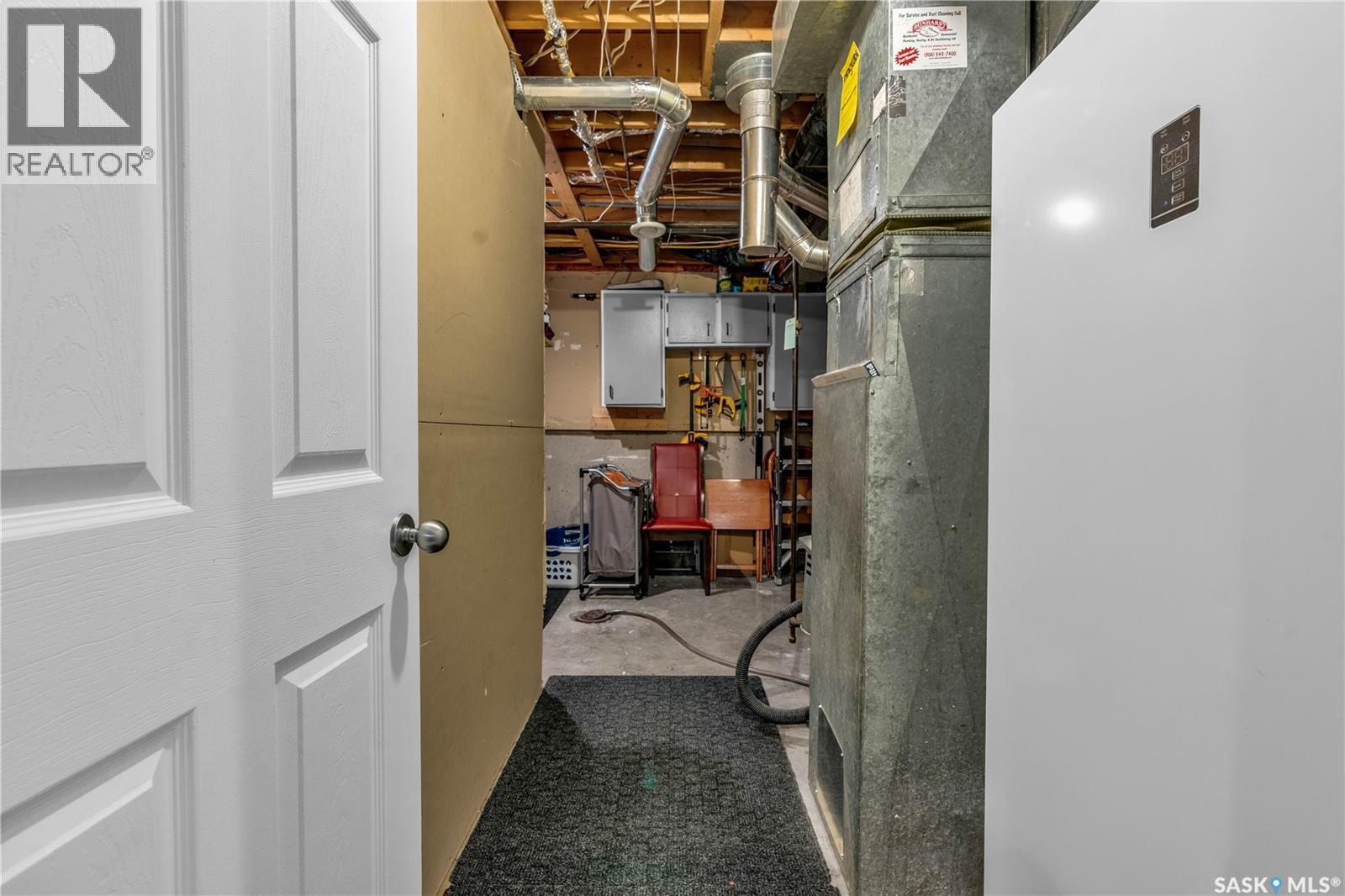 26 Fyfe Street, Regina, SK - Indoor