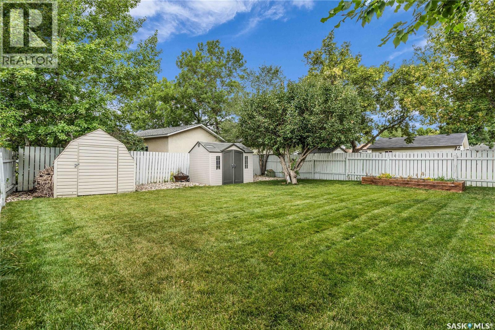 26 Fyfe Street, Regina, SK - Outdoor