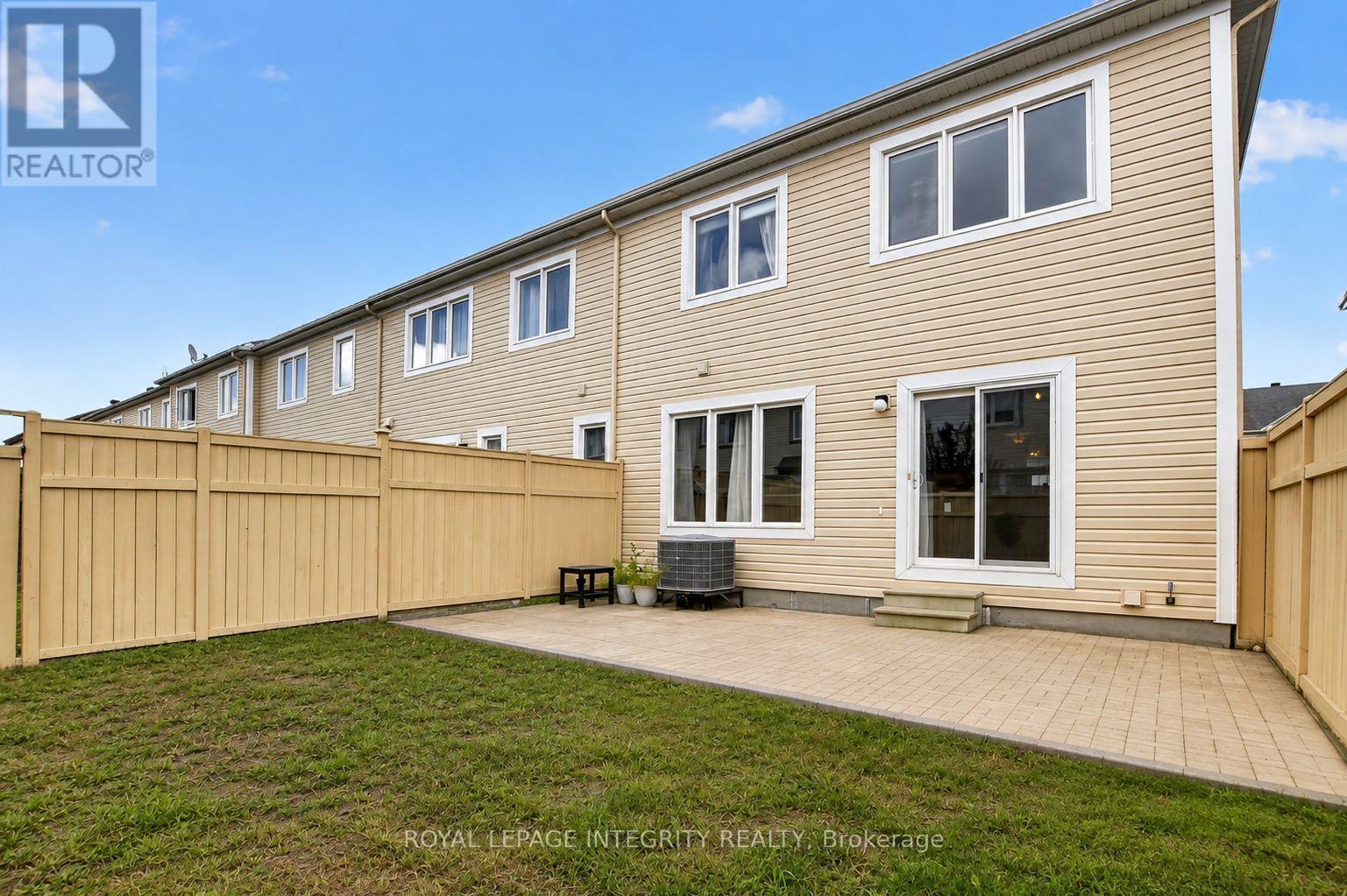 414 Meadowhawk Crescent, Ottawa, ON - Outdoor With Exterior