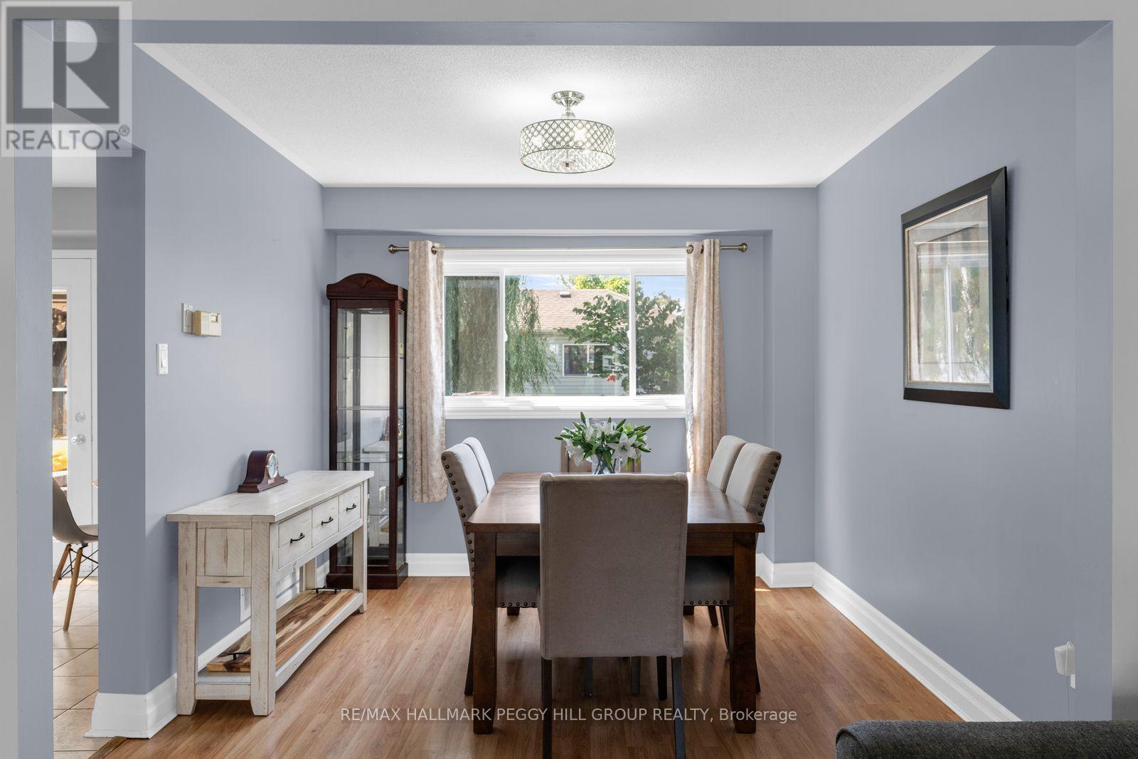 14 Copeman Crescent, Barrie, ON - Indoor Photo Showing Dining Room