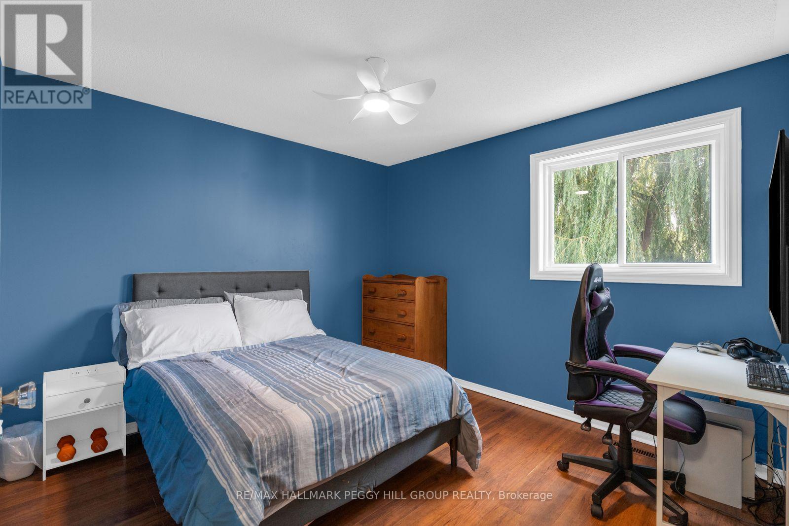 14 Copeman Crescent, Barrie, ON - Indoor Photo Showing Bedroom
