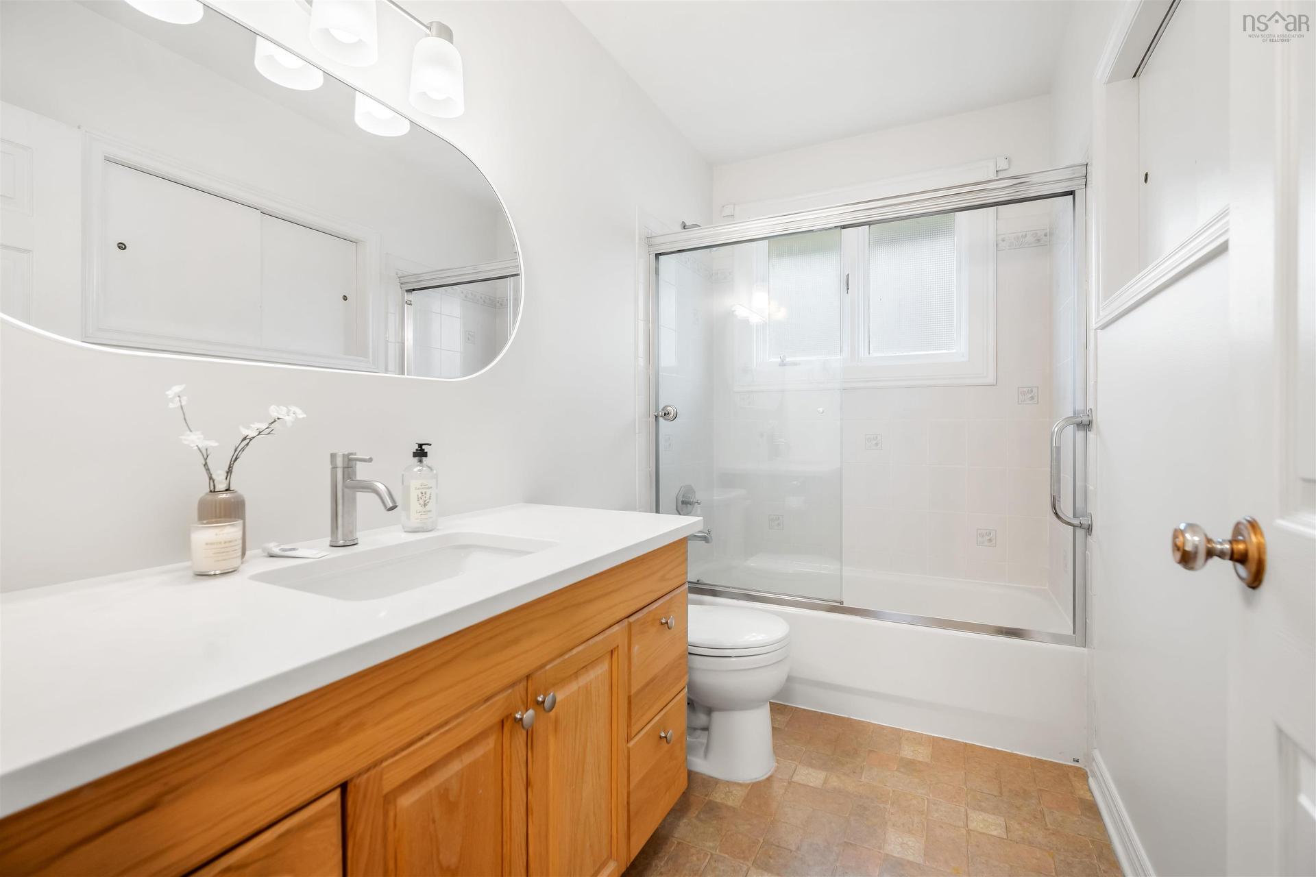 32 Swan Crescent, Halifax, NS - Indoor Photo Showing Other Room