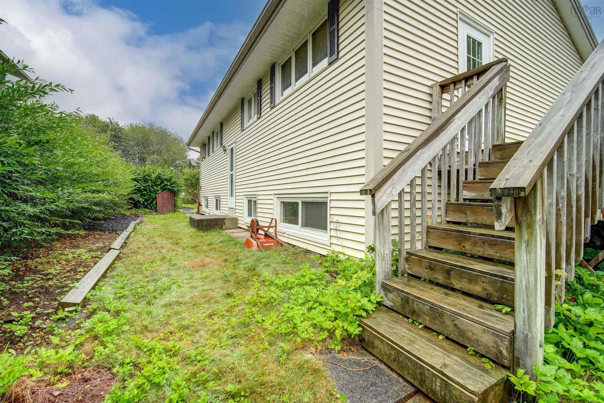 32 Swan Crescent, Halifax, NS - Indoor Photo Showing Other Room