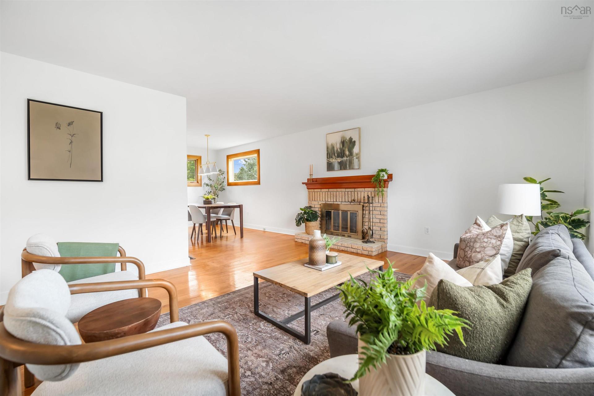 32 Swan Crescent, Halifax, NS - Outdoor