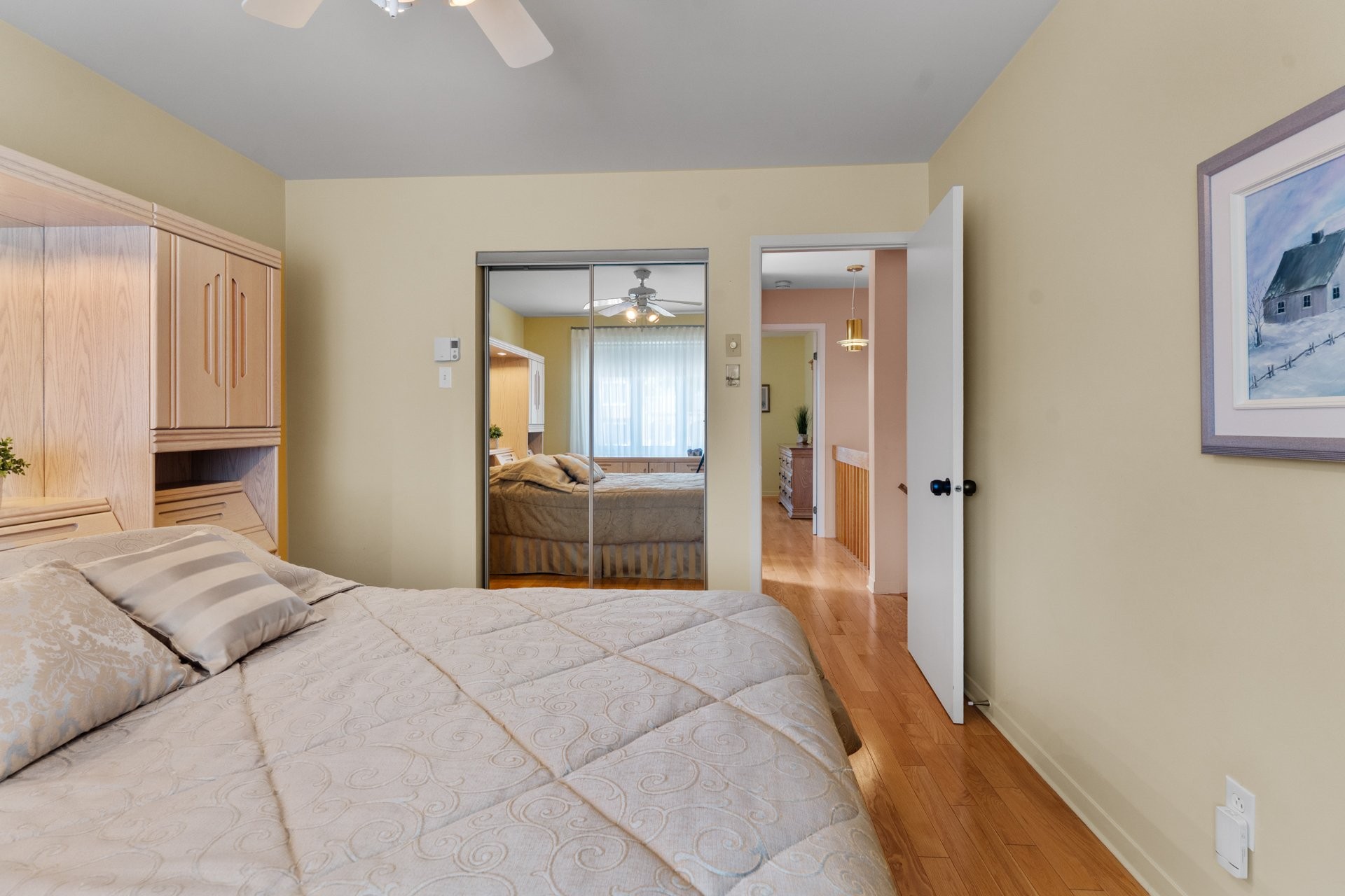 Master Bedroom - 15963 Rue Bellerive, Montréal (Rivière-Des-Prairies/Pointe-Aux-Trembles), QC - Indoor Photo Showing Bedroom